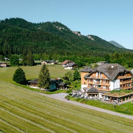 Das Leonhard - Naturparkhotel Am ไวส์เซินซี ภายนอก รูปภาพ