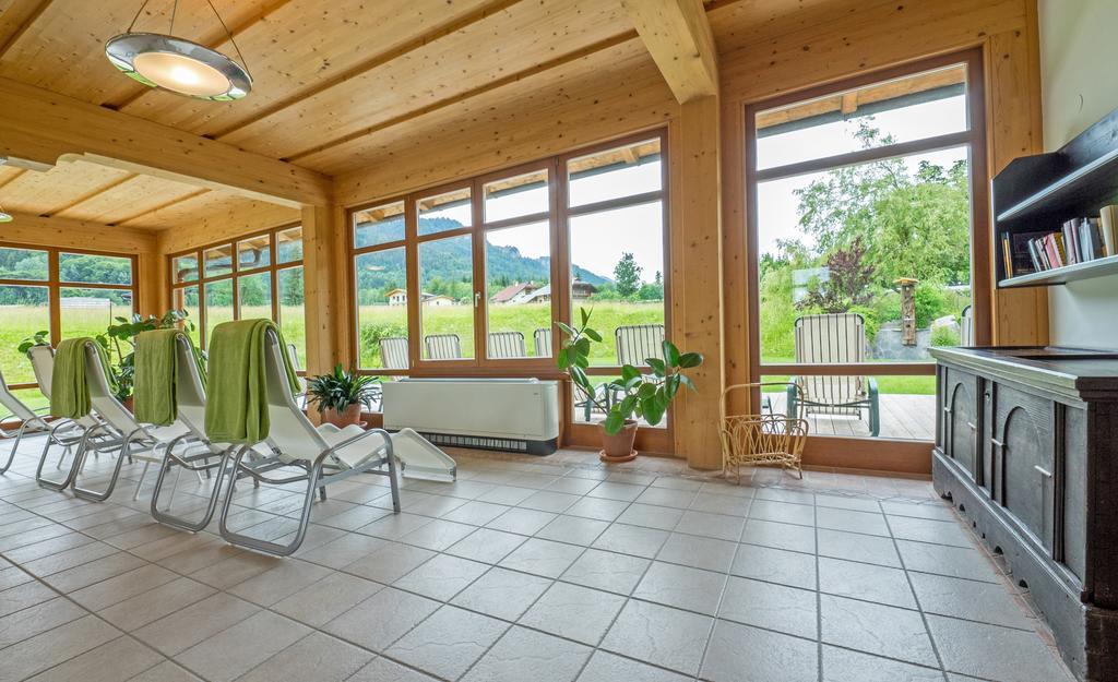 Das Leonhard - Naturparkhotel Am ไวส์เซินซี ภายนอก รูปภาพ