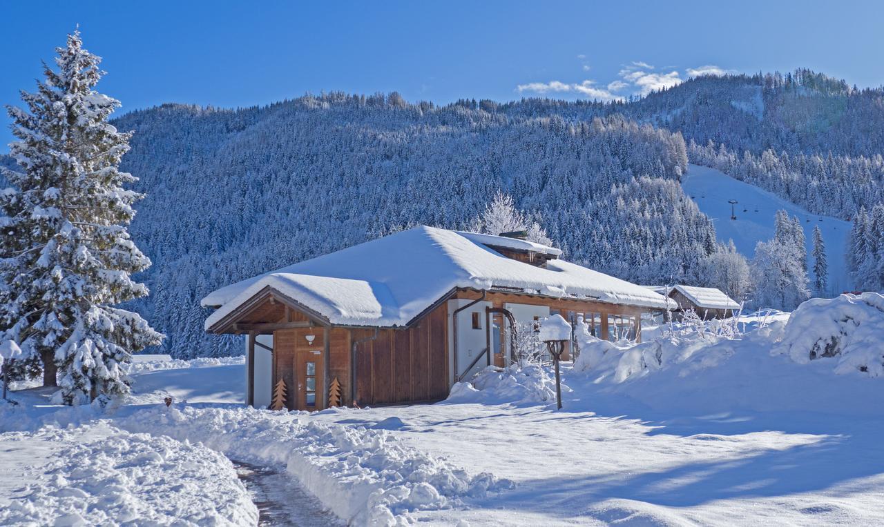 Das Leonhard - Naturparkhotel Am ไวส์เซินซี ภายนอก รูปภาพ