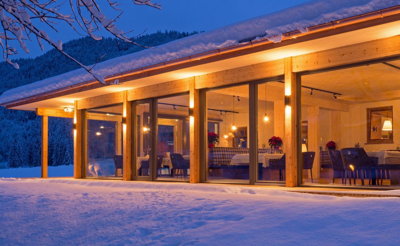 Das Leonhard - Naturparkhotel Am ไวส์เซินซี ภายนอก รูปภาพ
